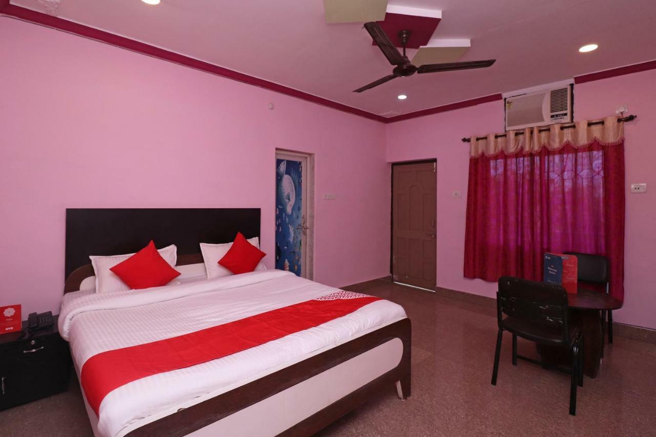 Oyo 31112 Hotel Abhinandan Palace Rāipur エクステリア 写真