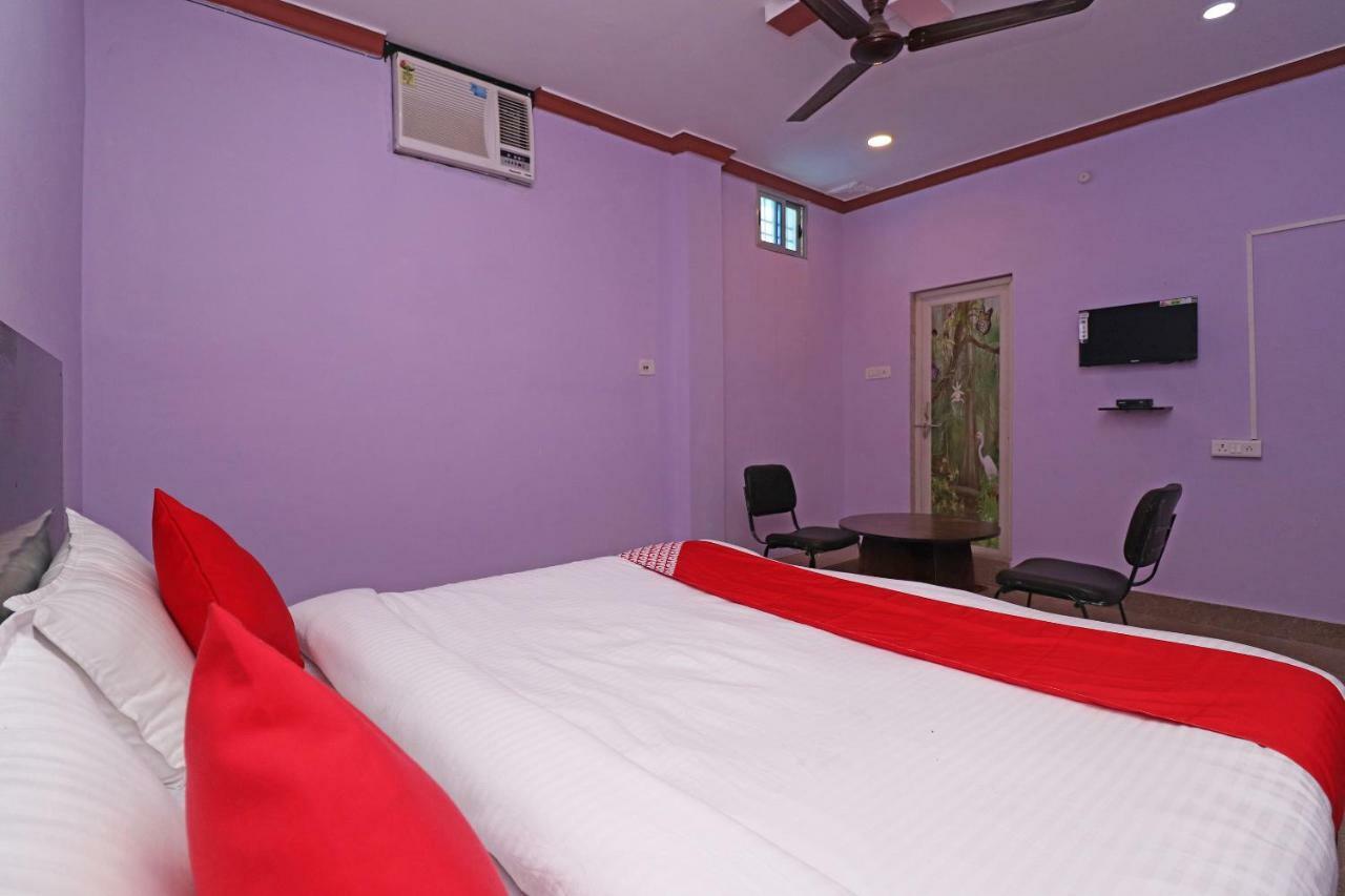 Oyo 31112 Hotel Abhinandan Palace Rāipur エクステリア 写真